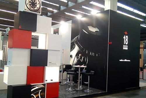 Costruzione e allestimento stand e arredi