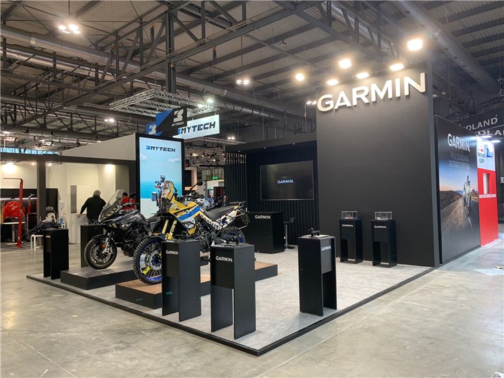 GruppoVedi allestimento stand fiere negozi uffici arredamento Garmin Eicma Moto Rho nov_21 (5)